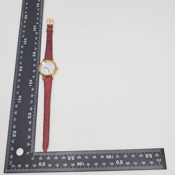 Disney X Lorus Mickey Mouse VTG Hologram Red Band Woman\'s Watch main image 10